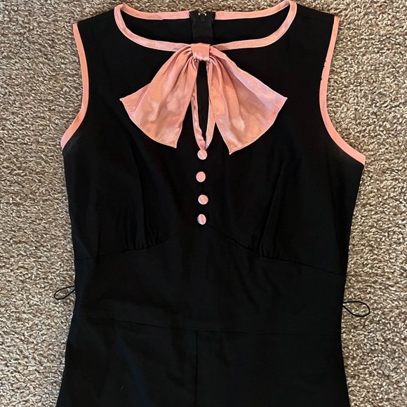 Stop Staring! Retro 30's 40’s 50’s Bombshell Dress Black With Pink Trim bow M - Picture 9 of 9